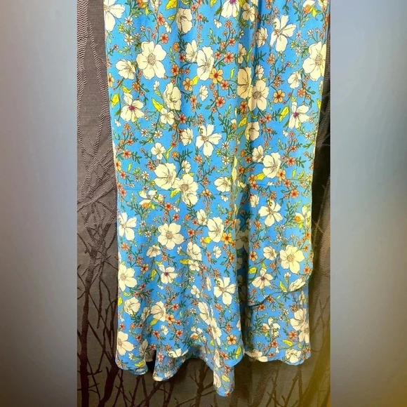 Monteau Los Angeles - Beautifully Vibrant Blue Floral  Medium Dress 🦋🌼 - Picture 13 of 15